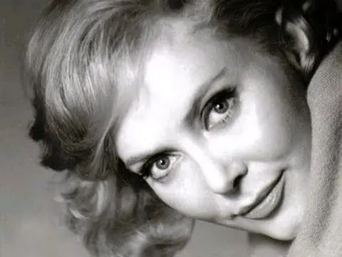 لولا آلبرایت درگذشت