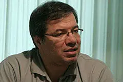 محبیان: مهندس موسوی شعار عدالت طلبی را از انحصار احمدی نژاد خارج می کند