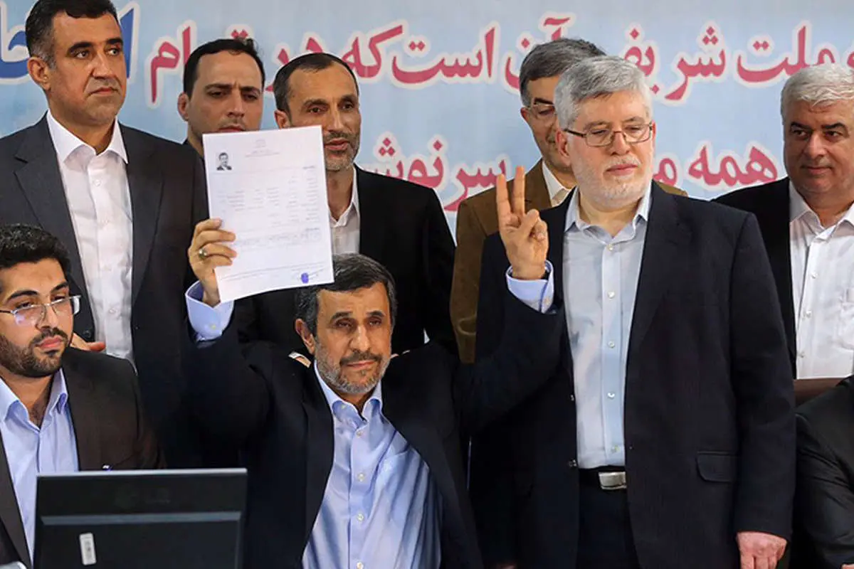واکنش فعالان سیاسی به کاندیداتوری احمدی نژاد
