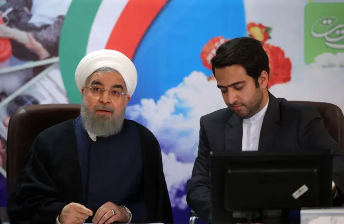 (تصاویر) ثبت نام حسن روحانی در انتخابات