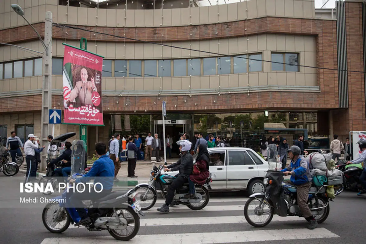 (تصاویر) "همایش بزرگ انتخاباتی" میرسلیم