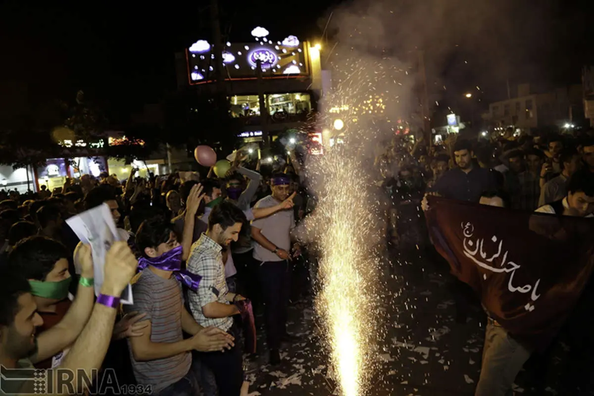 (تصاویر) جشن پیروزی روحانی در قم