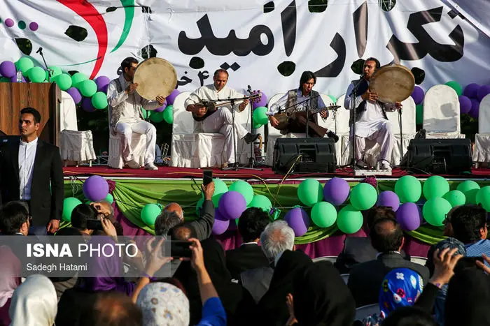 (تصاویر) علیرضاقربانی در مشهد اجرا کرد