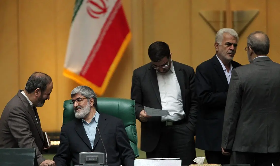 معمای معامله بر سر "مطهری"