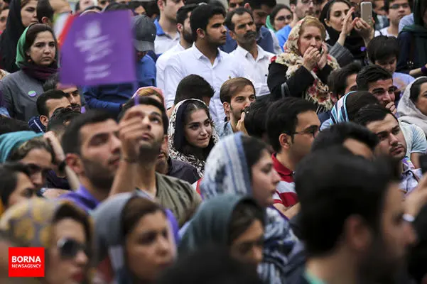 (تصاویر) هواداران روحانی پای آخرین مناظره
