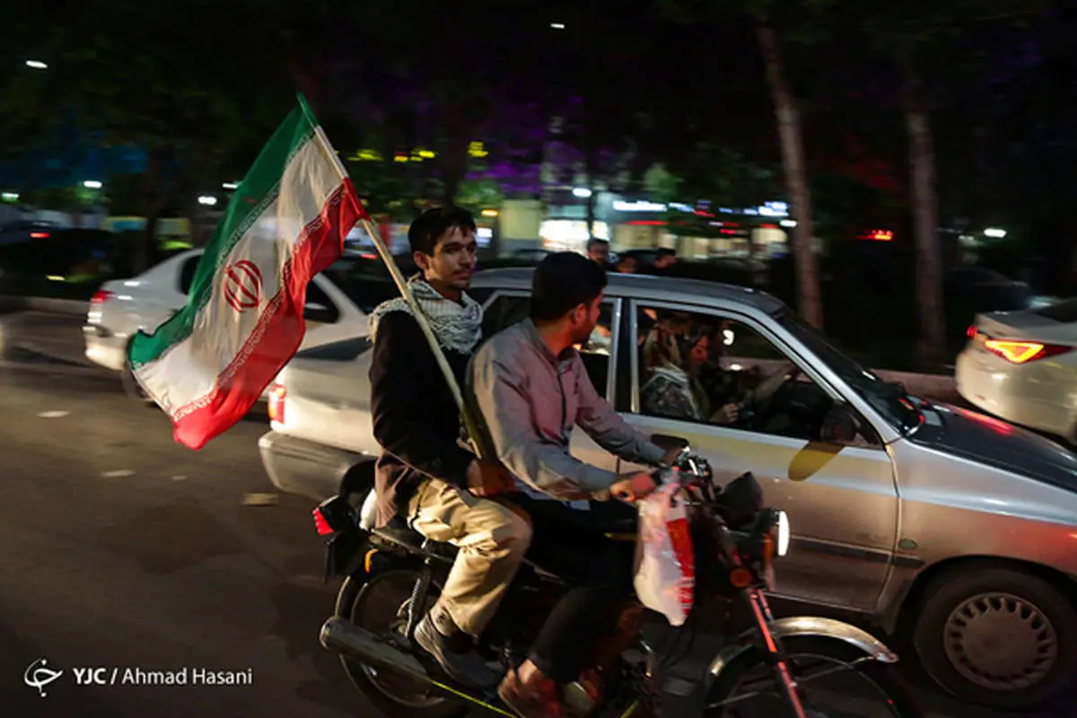 (تصاویر) شبهای انتخاباتی در مشهد