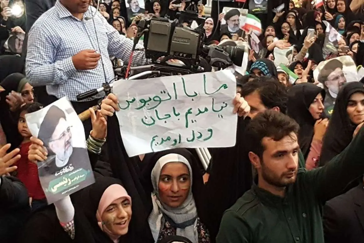 (تصاویر) سونامی اتوبوسی!