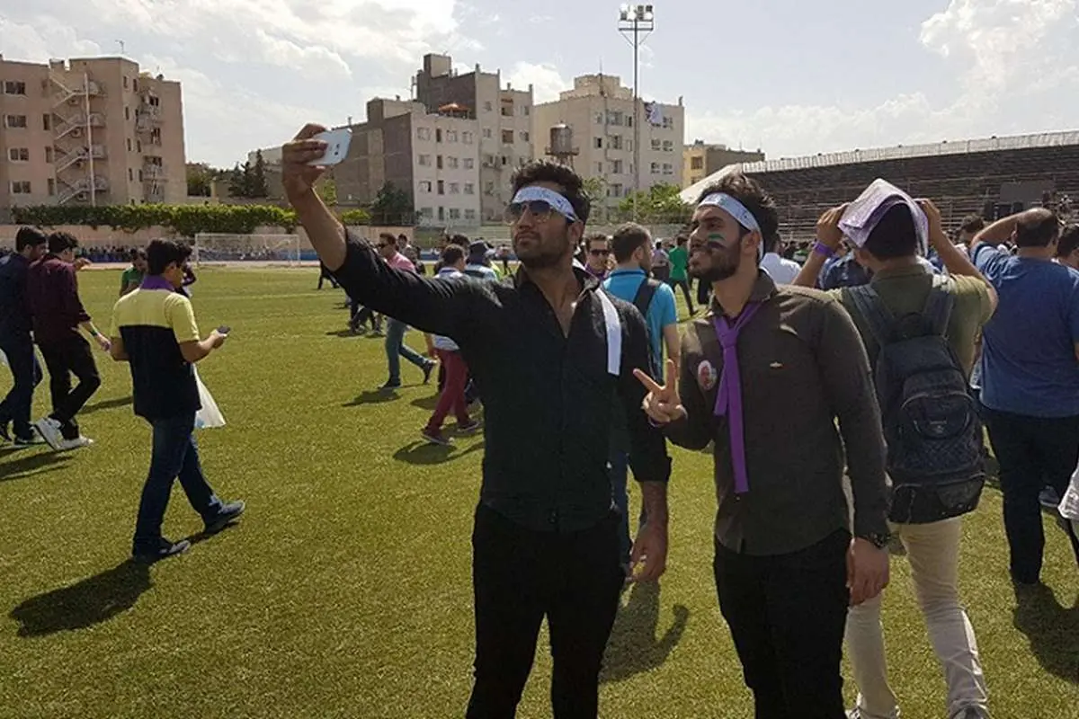 (تصاویر) حواشی سفر روحانی به مشهد
