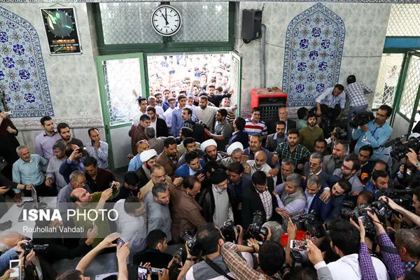 (تصاویر) رئیسی در شهرری رأی داد