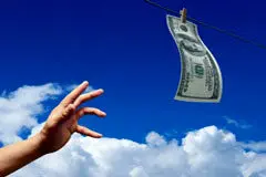 هم درآمدها غیر واقعی است هم هزینه ها