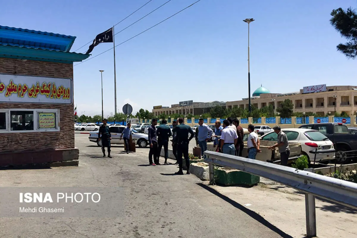 (تصاویر) عملیات تروریستی در حرم امام(ره)