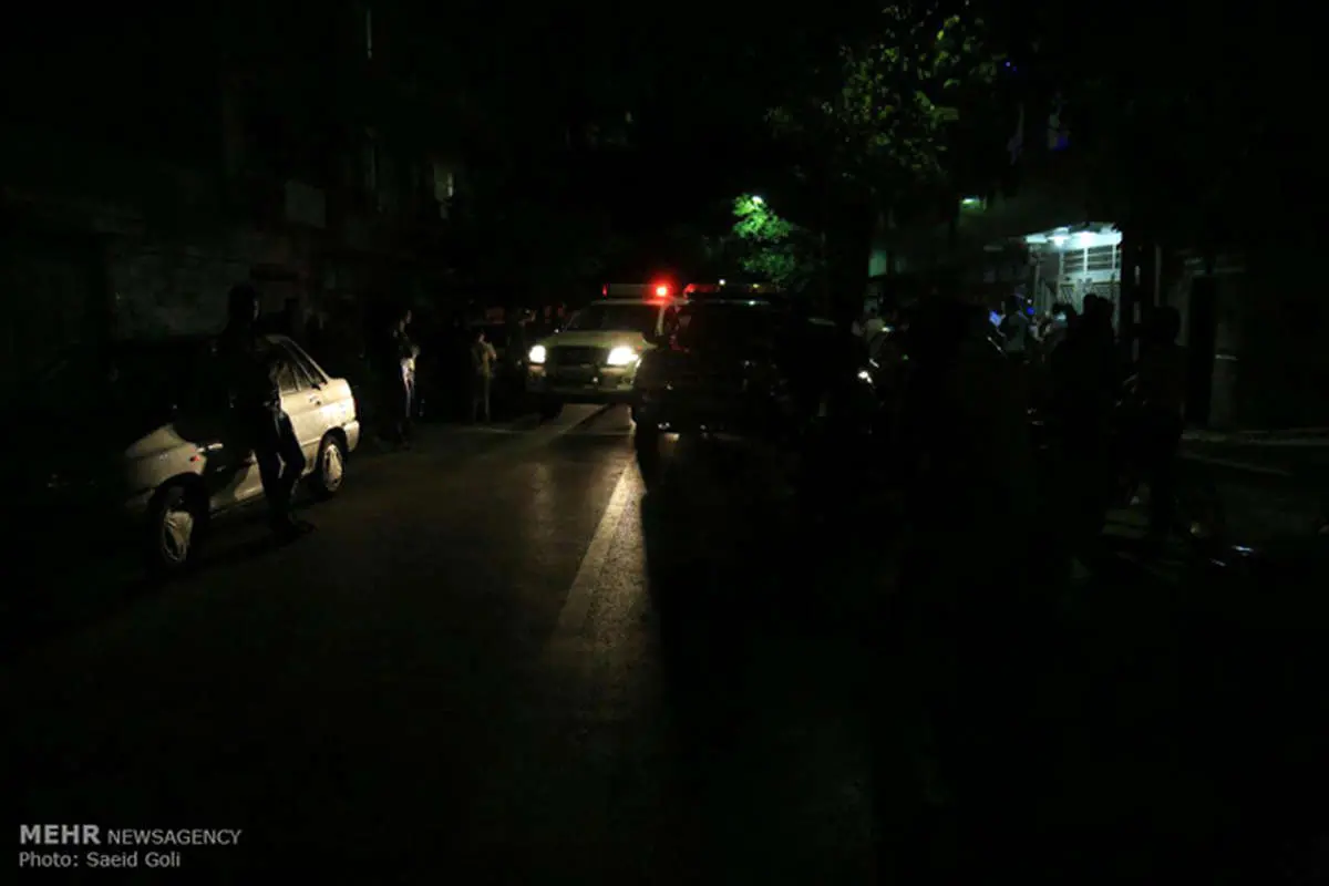(تصاویر) انفجار مرگبار چاه فاضلاب در مشهد