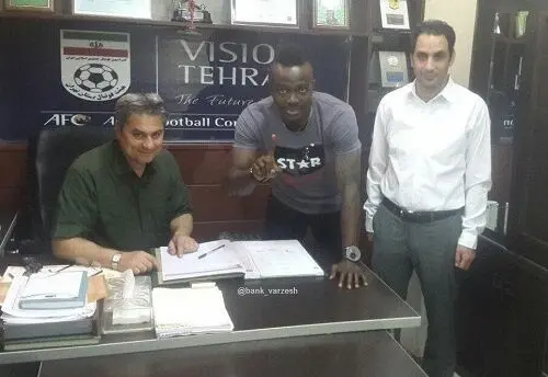 بمب پرسپولیسی‌ها قراردادش را ثبت کرد