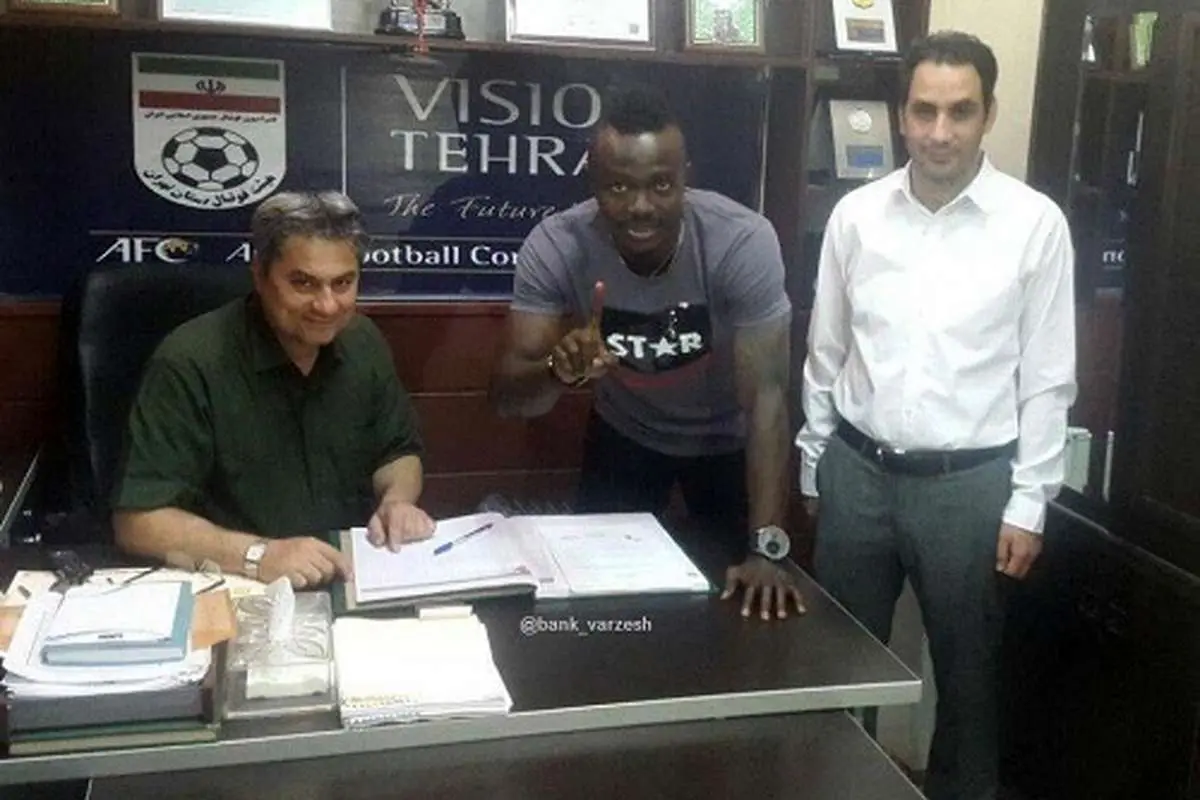 بمب پرسپولیسیها قراردادش را ثبت کرد