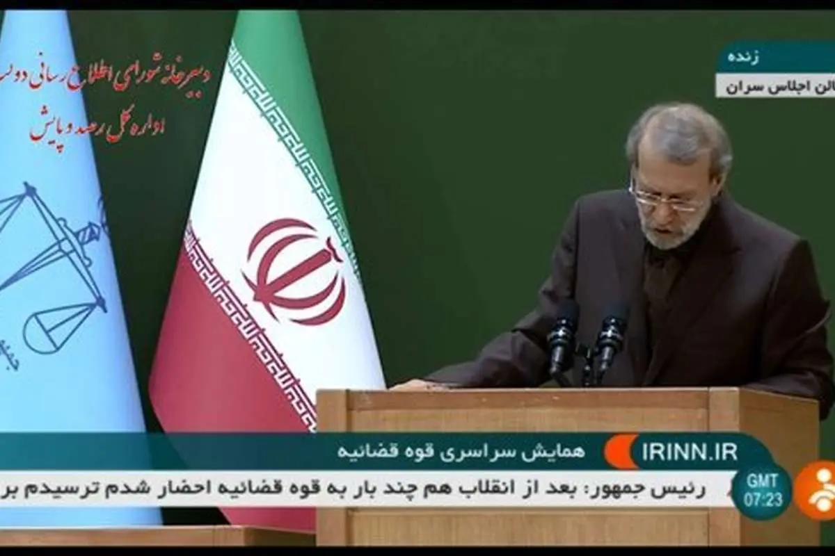 در یک صورت نامم را به صادق ضرغامی یا صادق علی عسکری تغییر میدهم