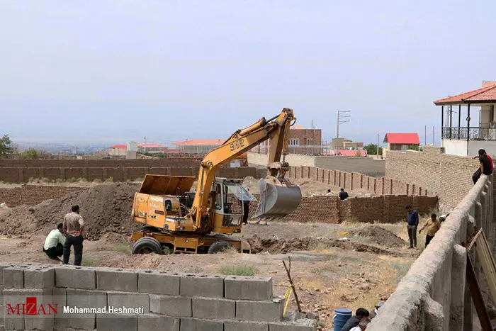 (تصاویر) ناپدید شدن مقنی در قنات