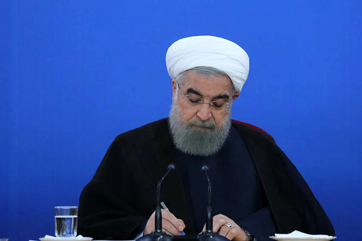 پیام روحانی درپی درگذشت مریم میرزاخانی
