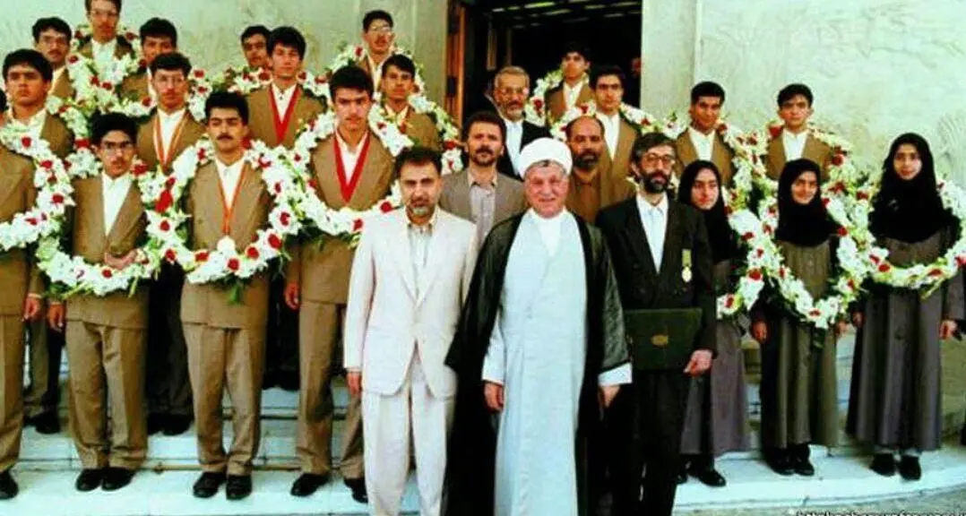 حذف عکس آیت‌الله هاشمی در پیام حدادعادل