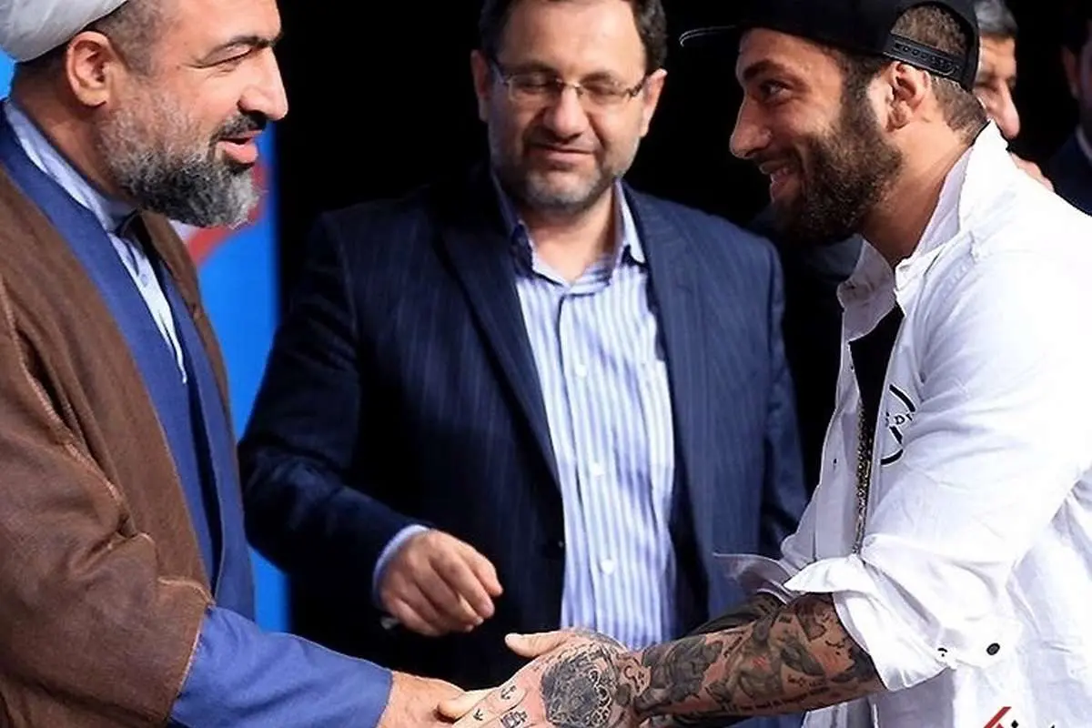 کنایه صریح عباس عبدی به اصولگرایان