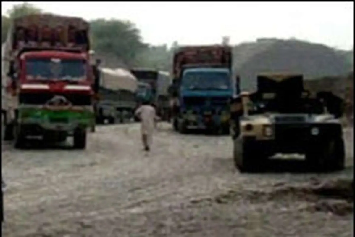 طالبان پل گذرگاه خیبر را منفجر کرد