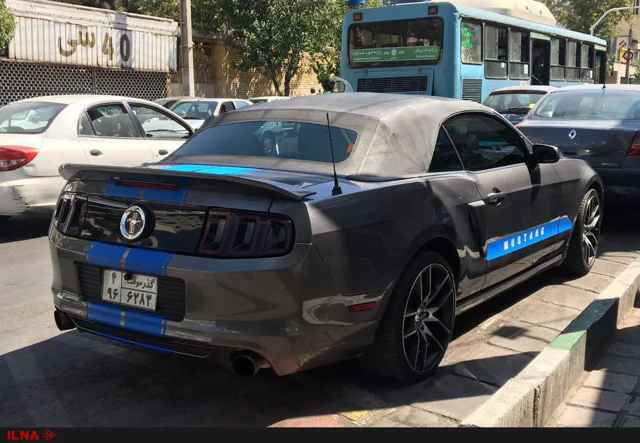 (تصاویر) فورد موستانگ کانورتیبل در تهران