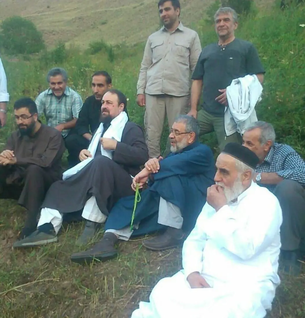 (عکس) طبیعت‌گردی سیدحسن خمینی و ناطق‌نوری