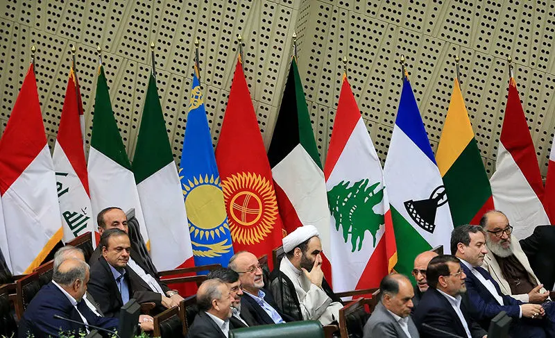 (تصاویر) حواشی مراسم تحلیف رئیس جمهور