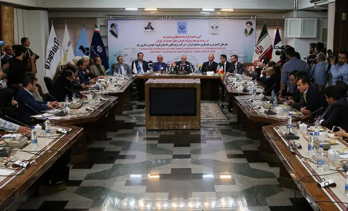 (تصاویر) امضای قرارداد رنو با ایران