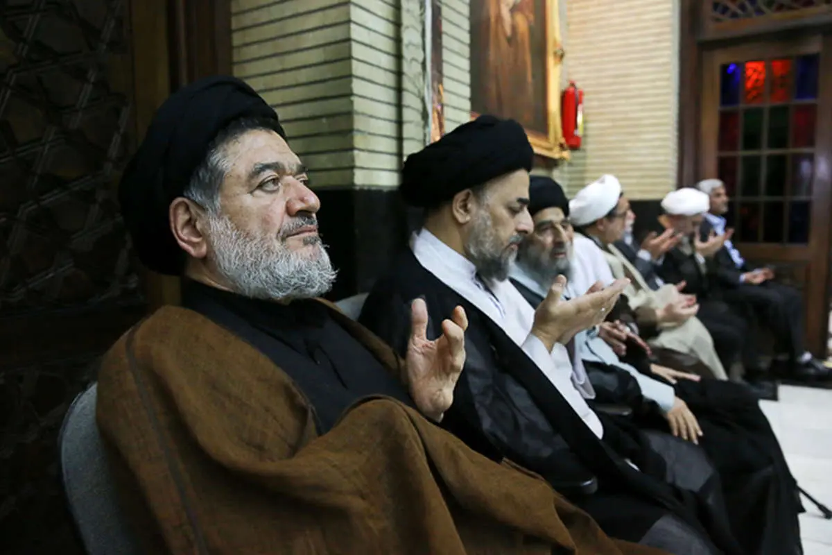 (تصاویر) مقامات و شخصیت‌ها در ختم آیت‌الله مروارید