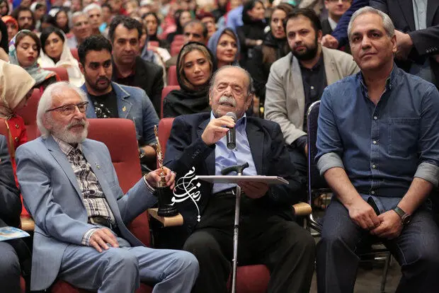 متن و حواشی جشن حافظ