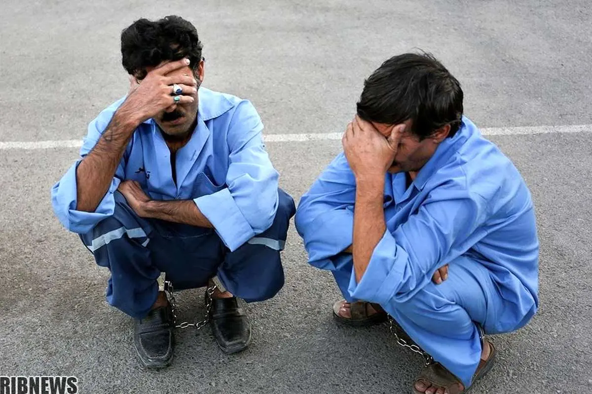 (تصاویر) کشف ۳۶۳ کیلو تریاک از تریلی در مشهد