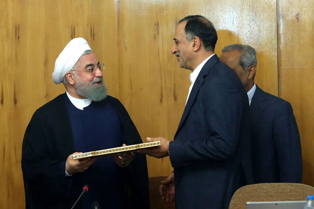 (تصاویر) متن و حواشی آخرین جلسه دولت یازدهم