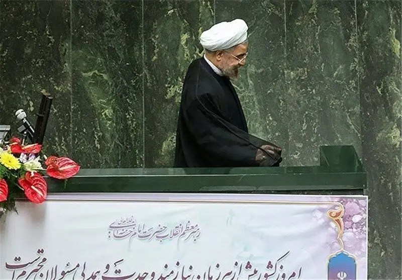 حال و هوای مجلس در آستانه جلسه "رای اعتماد"