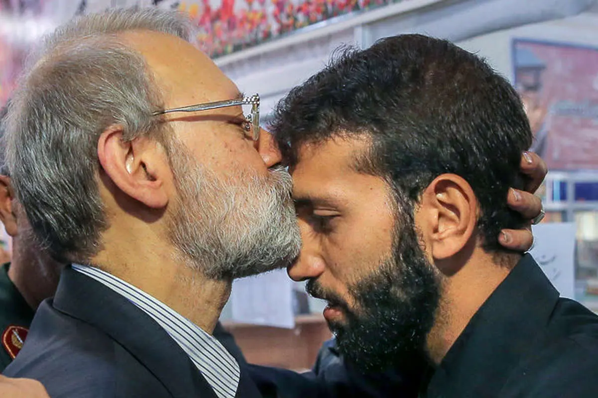 امروز به روایت تصویر// تسلیت به خانواده شهید، اکران مردمی شهرزاد، گلف بانوان و...