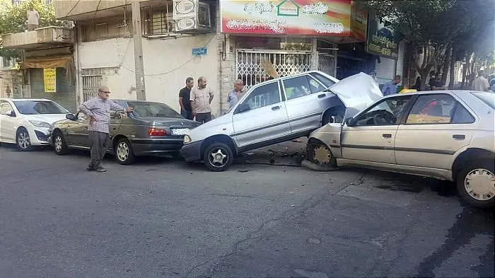 (تصاویر) تصادف عجیب ۵ خودرو در تهرانپارس