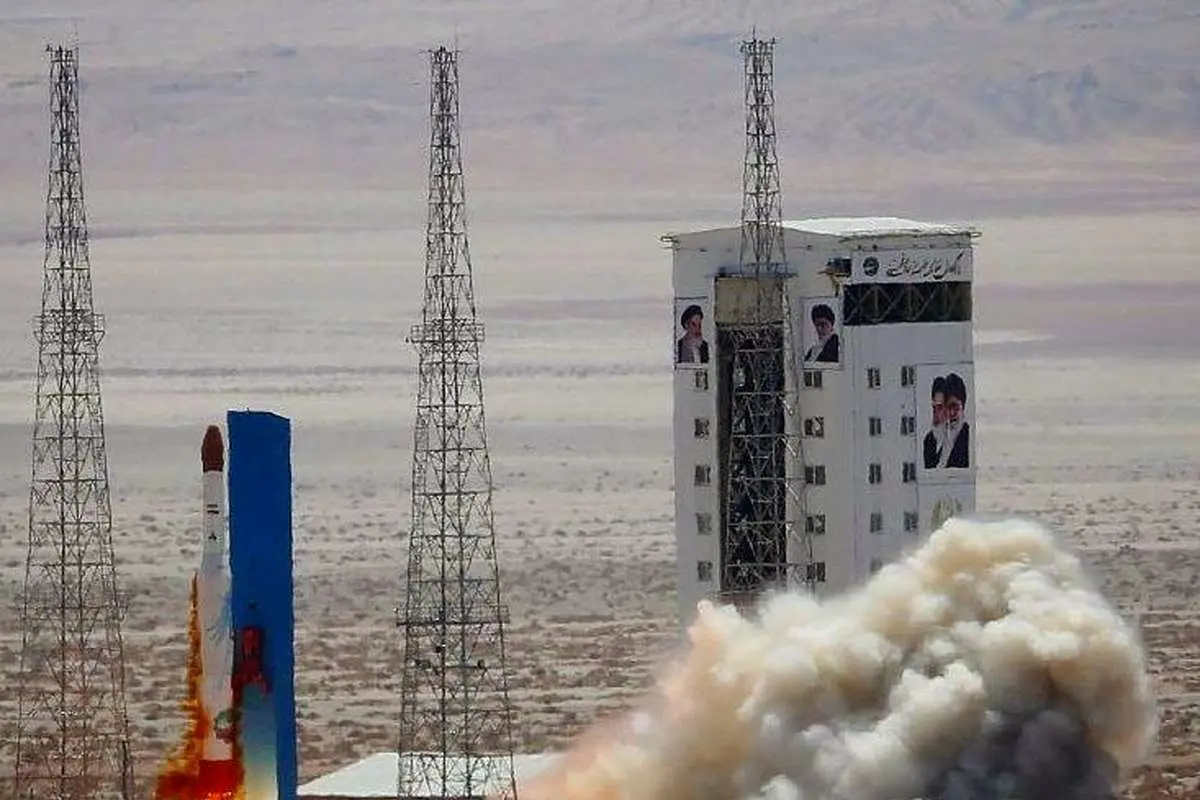 پست اینستاگرامی روحانی برای پرتاب سیمرغ