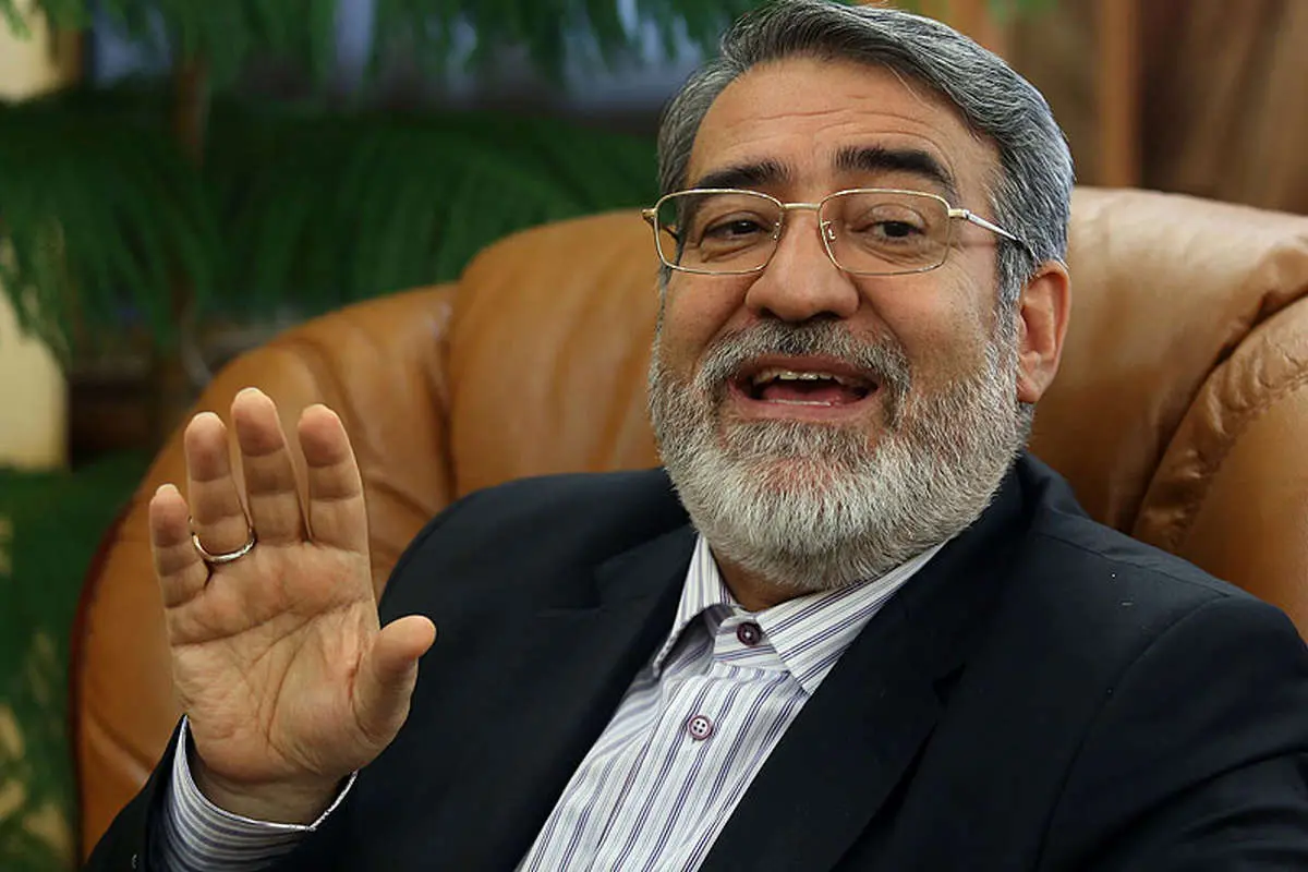 من و لاریجانی نان و نمک یکدیگر را خوردهایم/حق مینو خالقی این نبود/ پیگیر حصر هستم