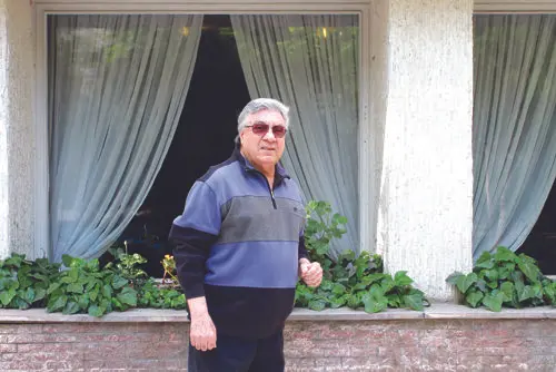 گلپا: موسیقی ایرانی مرد زنده‌اش کنید