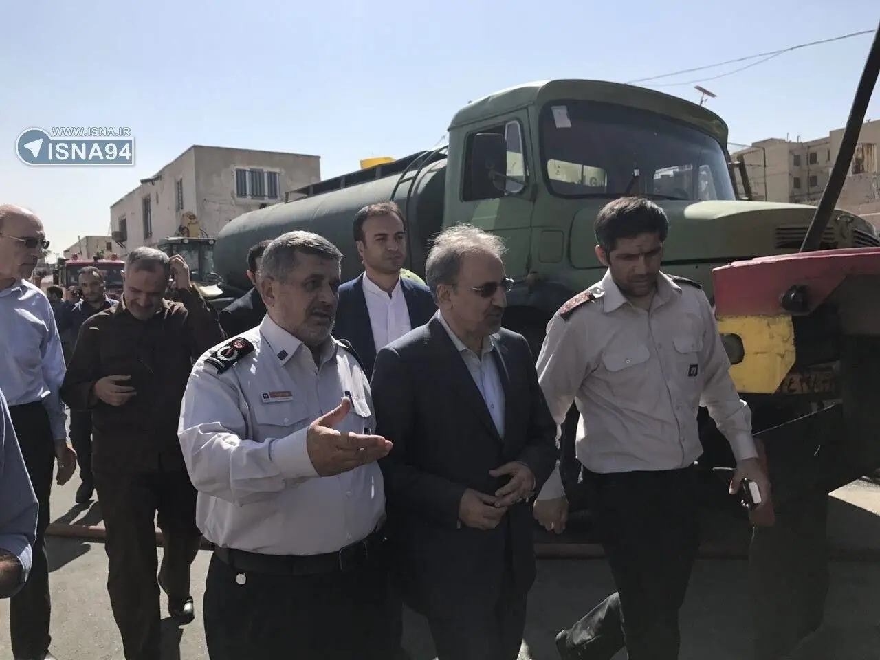 نجفی در محل حادثه حریق خیابان فداییان