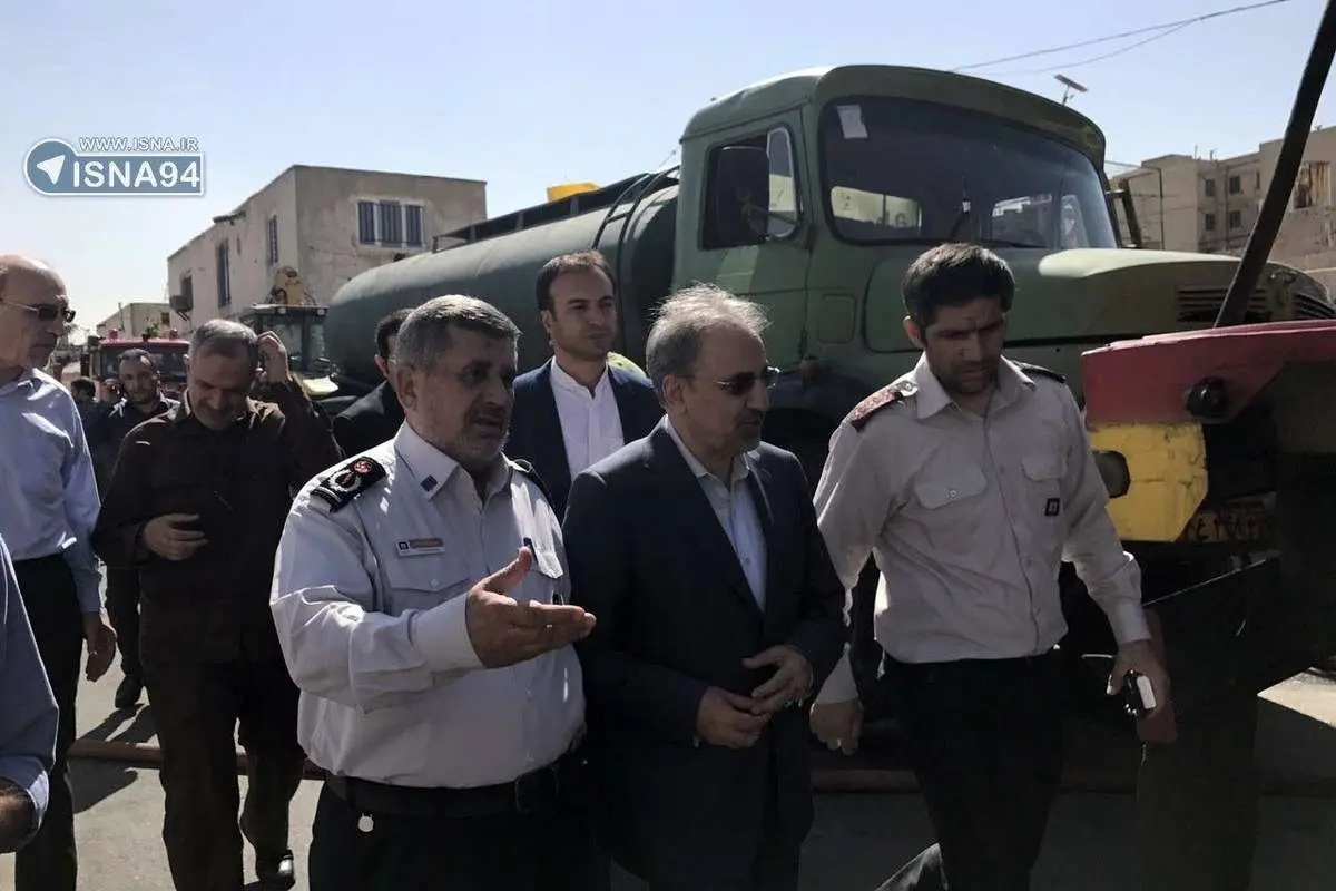 نجفی در محل حادثه حریق خیابان فداییان