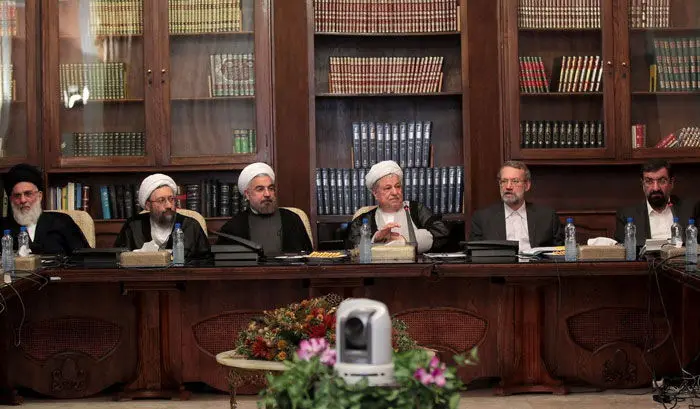 مجمع تشخیص به کدام سو می‌رود؟