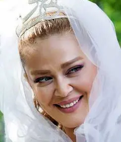 چرا بهاره رهنما تصاویر ازدواجش را منتشر کرد؟