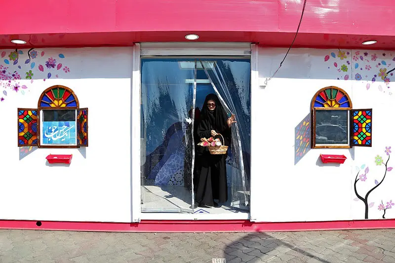 (تصاویر) حرکتی متفاوت برای ترویج حجاب