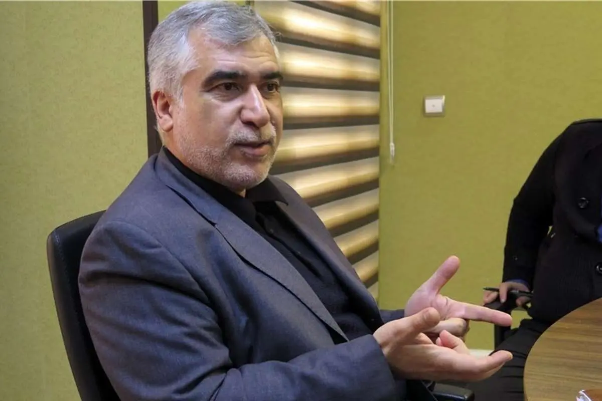 در افغانستان می‌توانند با ۱۰۰ الی ۲۰۰ دلار پاسپورت بخرند و عناصر تروریستی را وارد ایران کنند