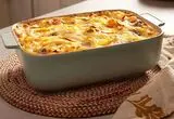 طرز پخت یک شام لذیذ با سینه مرغ، قارچ و پنیر پیتزا