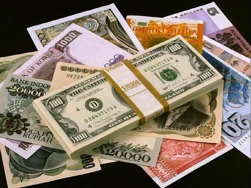 توقف فروش ارز مسافرتی از فردا