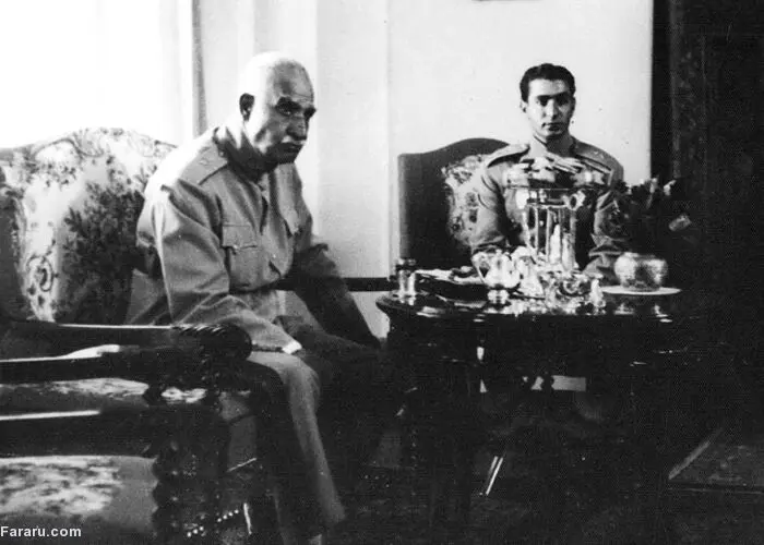 (تصاویر) روزی که رضاشاه استعفا داد