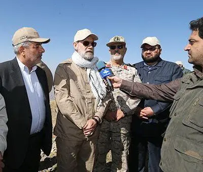 (تصاویر) علی لاریجانی با لباس نظامی در صفر مرزی
