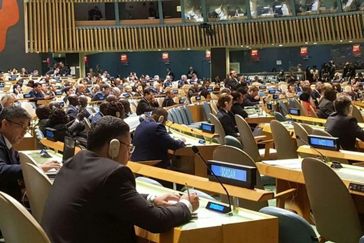 حضور دو مقام آمریکایی هنگام سخنرانی روحانی