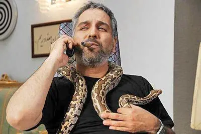 مهران مدیری: 11 سال است از یک مار نگهداری می‌کنم